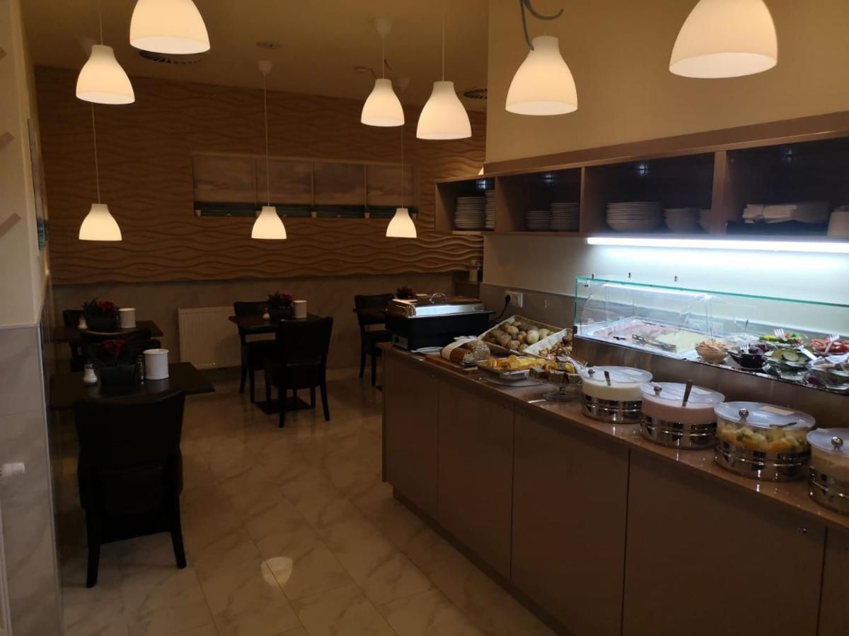 Ch-Hotel Luka Viyana Dış mekan fotoğraf